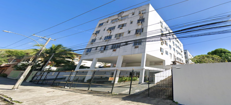 Ap 201, bl 01, r gastão tavei